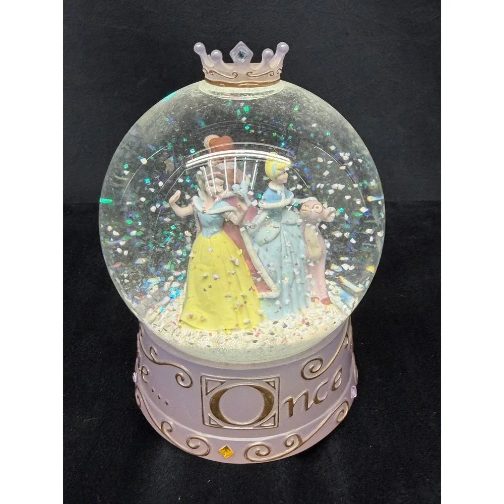 Disney Princess Snow Globe Cinderella Belle & Snow White Once Upon a Wintertime